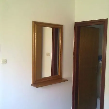 Apartmán In Starigrad-paklenica 6871 *